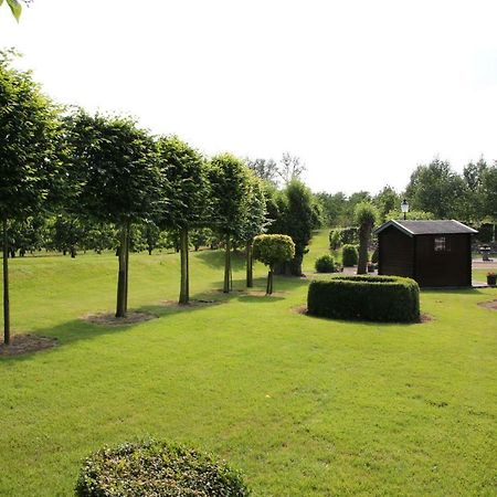 Vroeleneind Villa Noorbeek Esterno foto