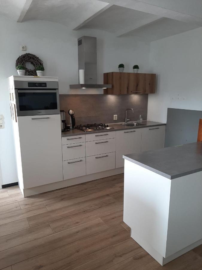 Villa Vroeleneind Noorbeek Esterno foto